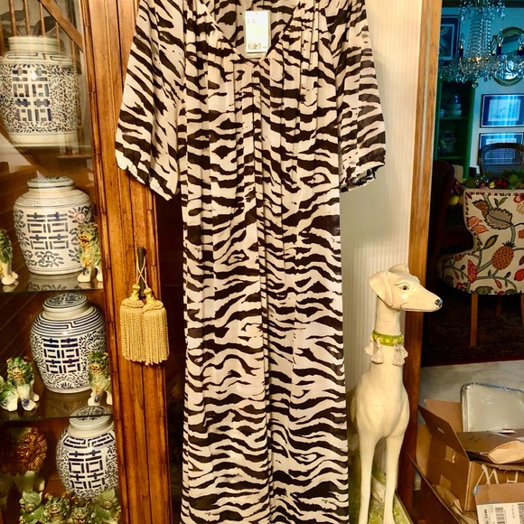 Tiger print maxi dress from H & M - Picture 7 of 8